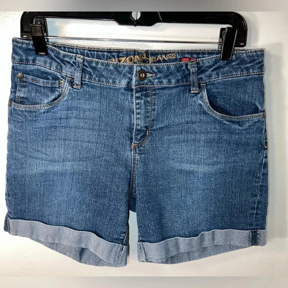 Arizona Jean Co, mid rise 5pocket , adjustable waist, embellished jean shorts